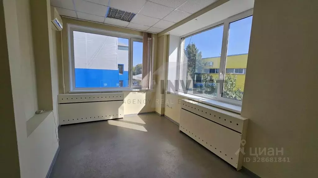 Офис в Челябинская область, Челябинск ул. Сталеваров, 5к4 (11 м) - Фото 2