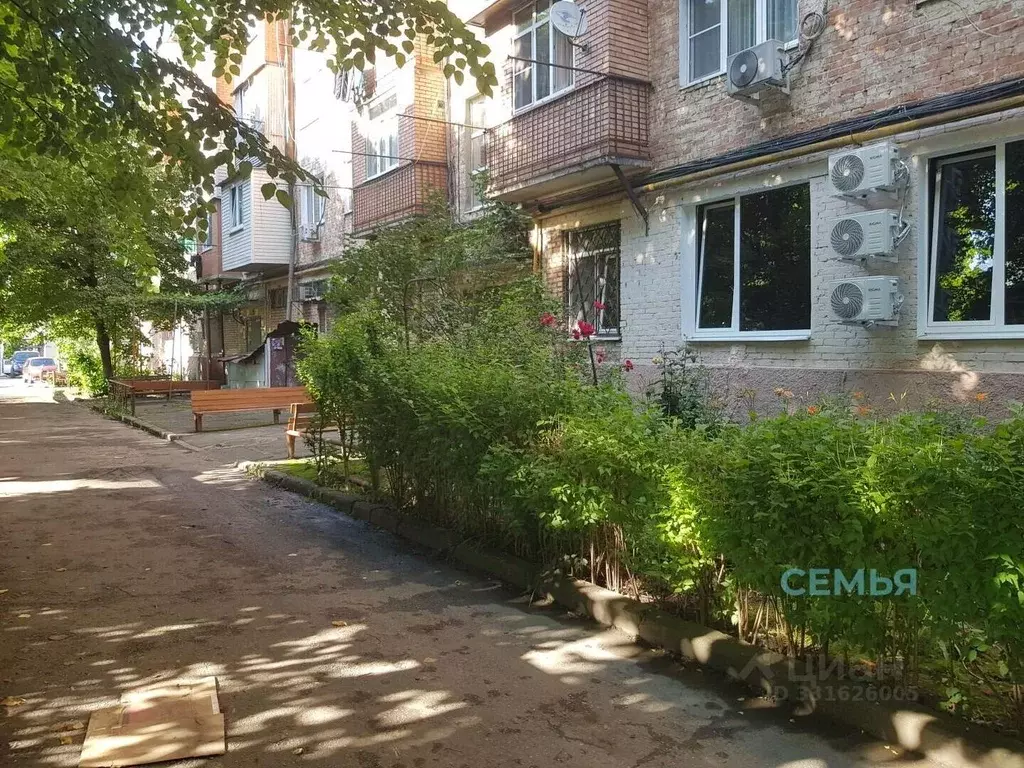 2-к кв. Северная Осетия, Владикавказ ул. Леонова, 5к1 (47.2 м) - Фото 1