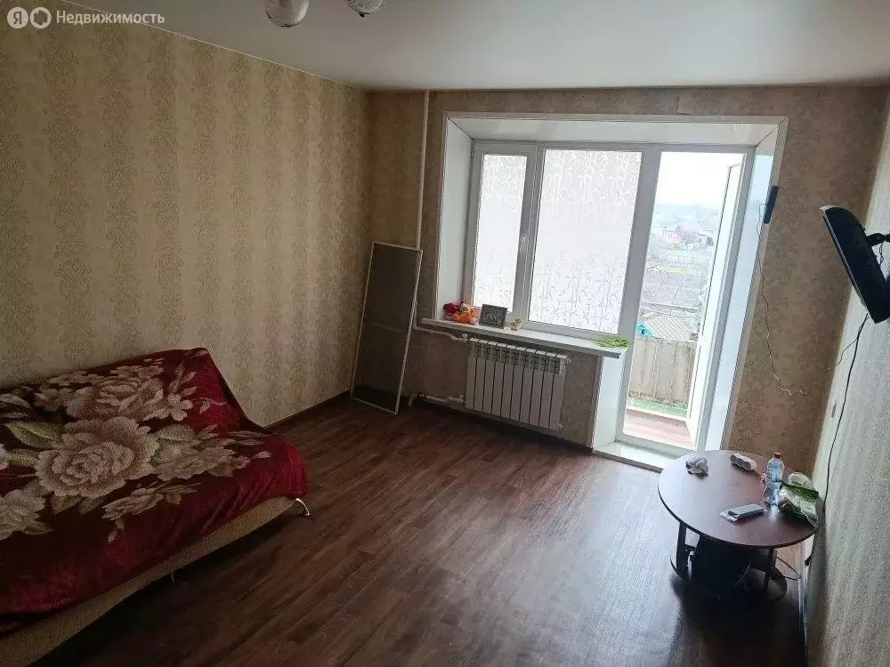 1-комнатная квартира: посёлок городского типа Мостовской, улица ... - Фото 2