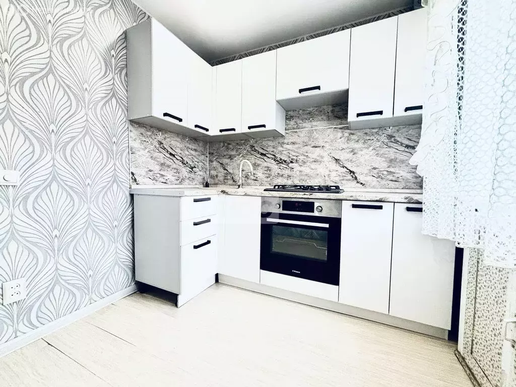 2-комнатная квартира: Череповец, улица Ломоносова, 57 (42.6 м) - Фото 1