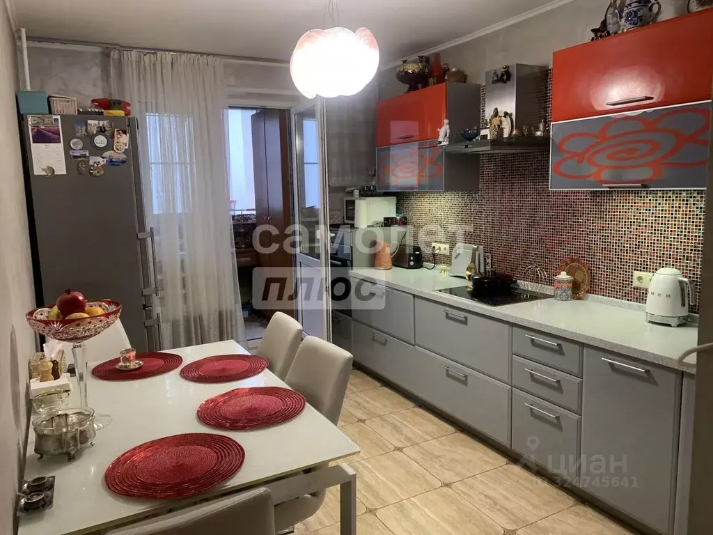 2-к кв. Московская область, Люберцы городской округ, Октябрьский пгт, ... - Фото 2