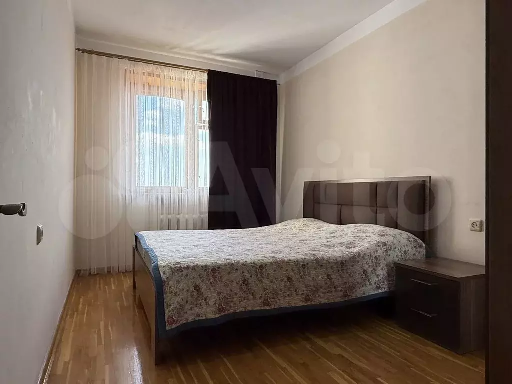 3-к. квартира, 70 м, 3/5 эт. - Фото 0