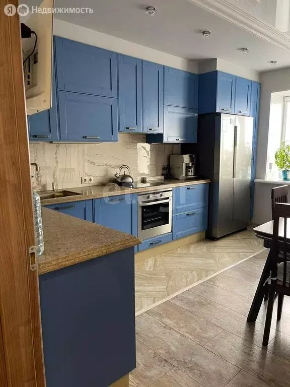 3-комнатная квартира: Уфа, улица Мингажева, 140 (89.8 м) - Фото 1