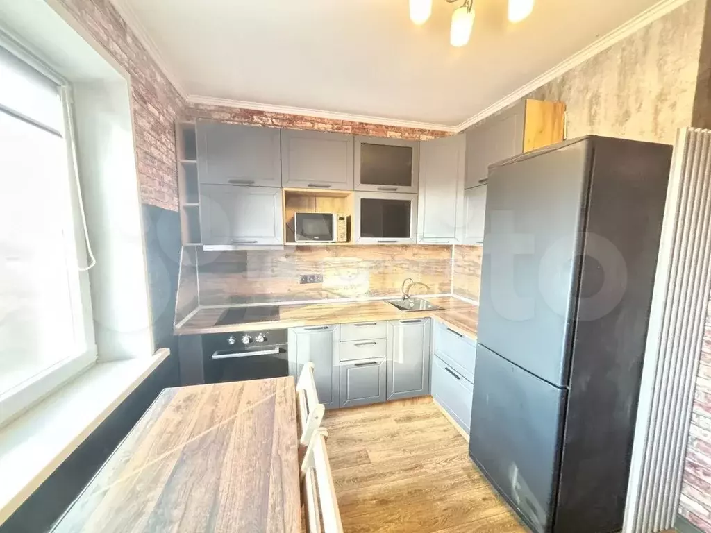 1-к. квартира, 37 м, 6/9 эт. - Фото 0
