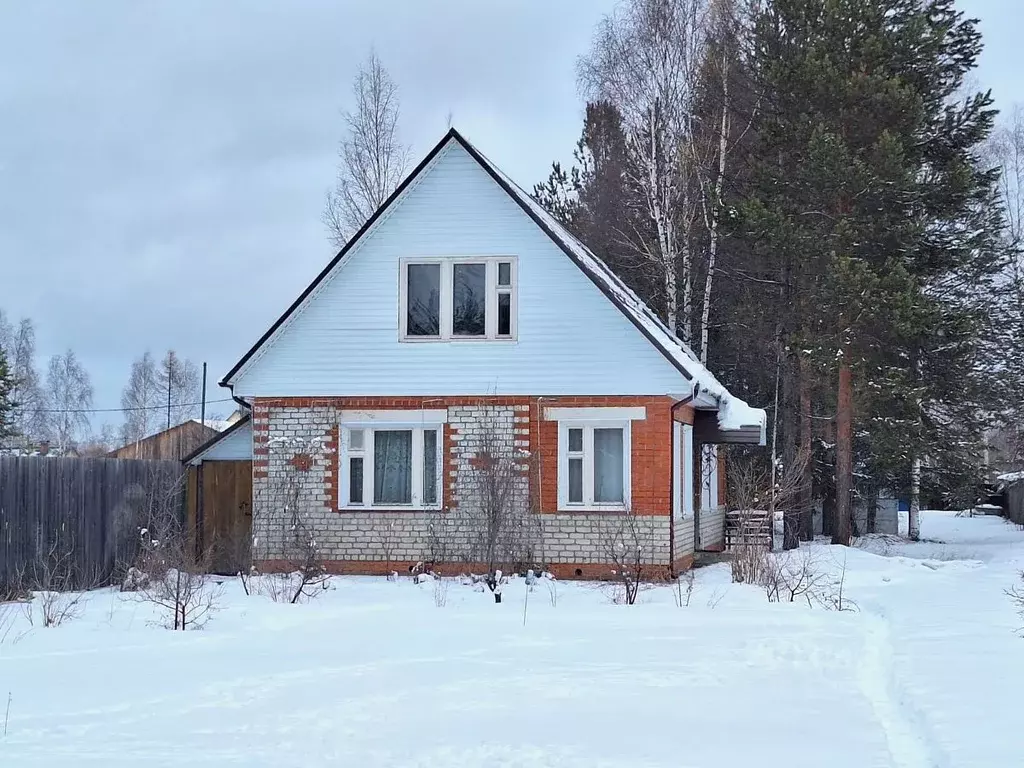 Дом в Ханты-Мансийский АО, Югорск городской округ, Зеленая зона ... - Фото 1