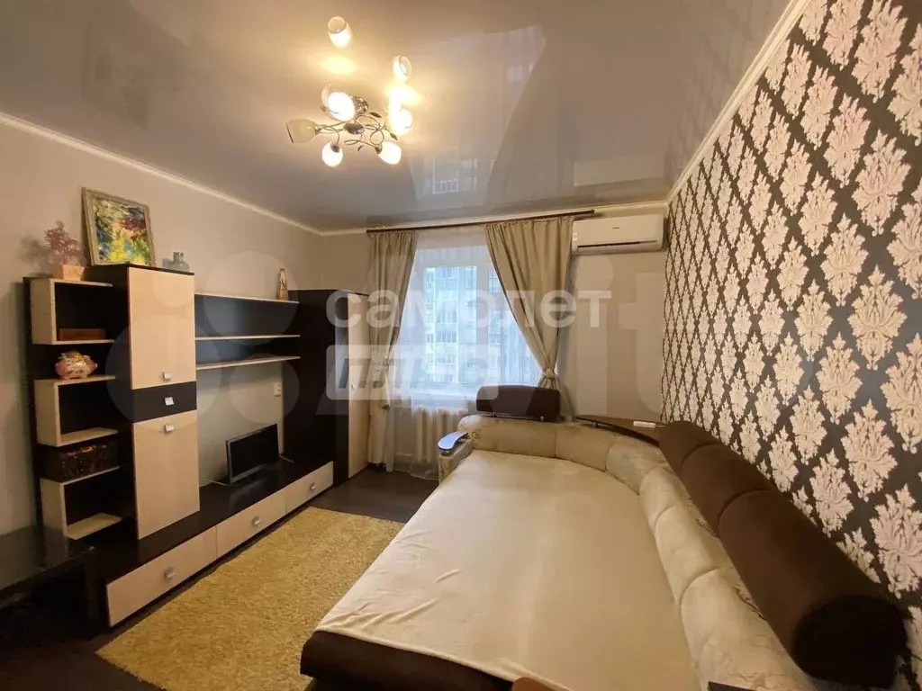 1-к. квартира, 40 м, 8/10 эт. - Фото 0