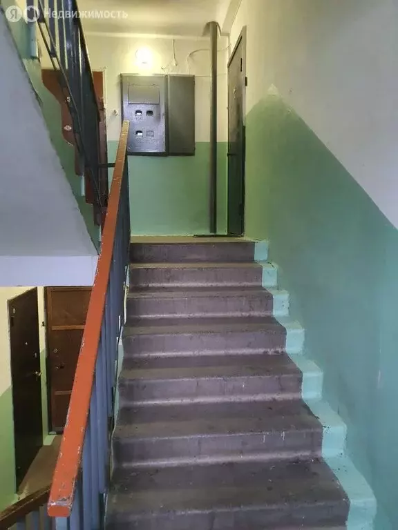 2-комнатная квартира: Челябинск, улица Молодогвардейцев, 56 (46.3 м) - Фото 1