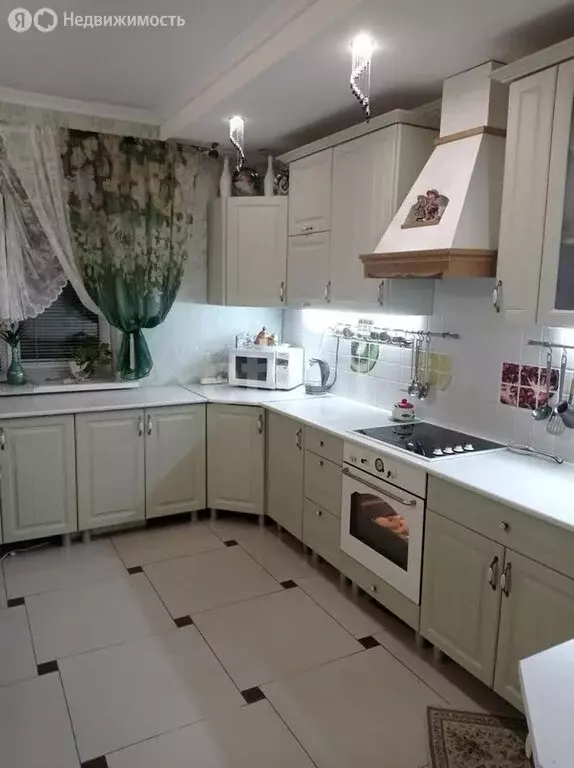 Дом в село Загородный, Монтажная улица (218 м) - Фото 0