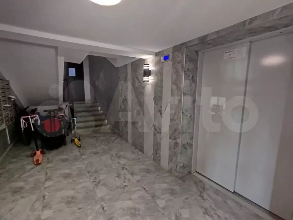1-к. квартира, 42 м, 1/9 эт. - Фото 0