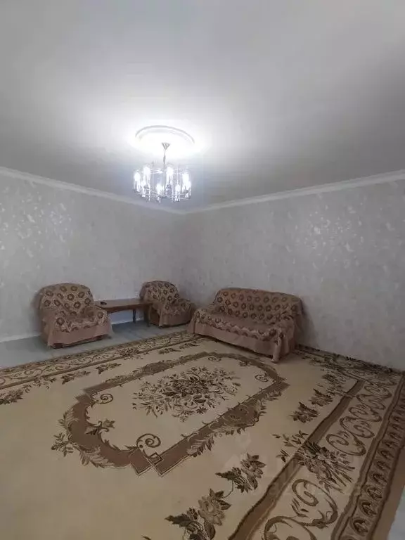 2-к кв. Дагестан, Дербент Махачкалинская ул., 11/15 (70.0 м) - Фото 1