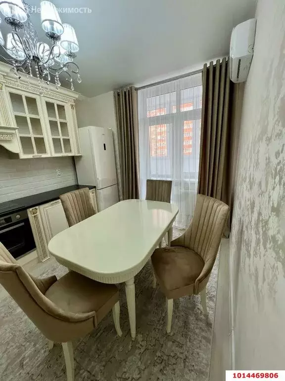 1-комнатная квартира: Краснодар, улица им. Героя Яцкова И.В., 15к1 ... - Фото 1