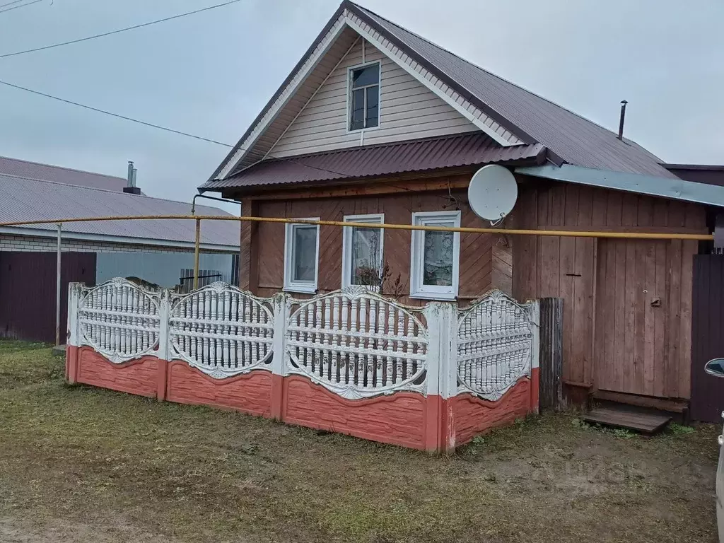 Дом в Марий Эл, Звениговский район, Красногорский пгт Комсомольская ... - Фото 2