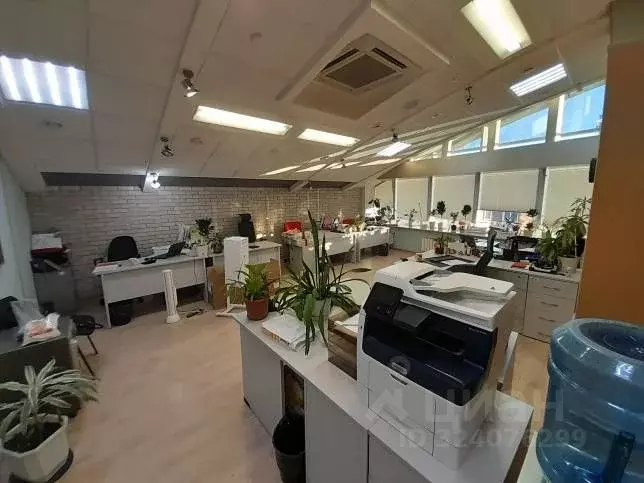 Помещение свободного назначения в Челябинская область, Челябинск ул. ... - Фото 1