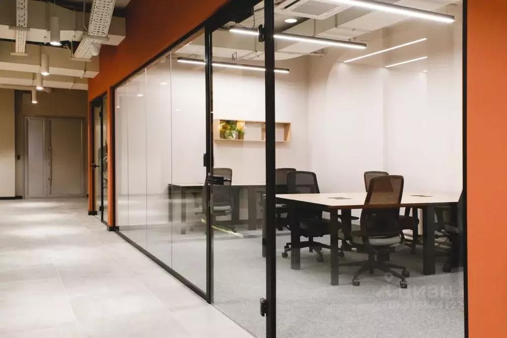 Офис в Челябинская область, Челябинск ул. Коммуны, 87 (9 м) - Фото 1