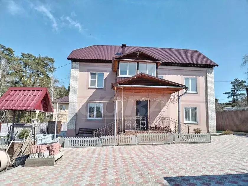 Дом в Курганская область, Курган ул. Односторонка (212 м) - Фото 0