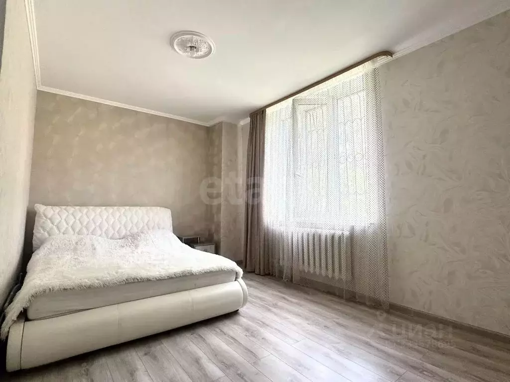 1-к кв. Тюменская область, Тюмень ул. Жуковского, 84к1 (35.0 м) - Фото 1