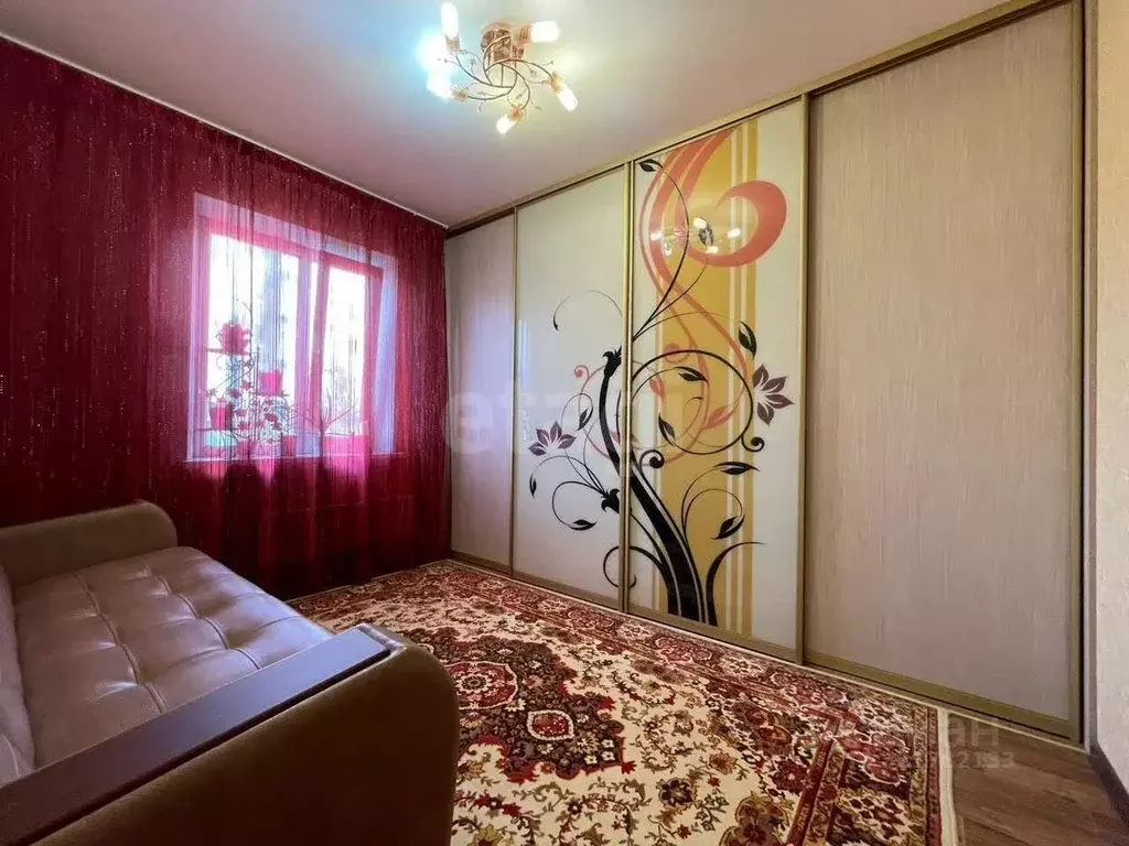 2-к кв. Ямало-Ненецкий АО, Ноябрьск ул. Изыскателей, 36А (48.0 м) - Фото 1