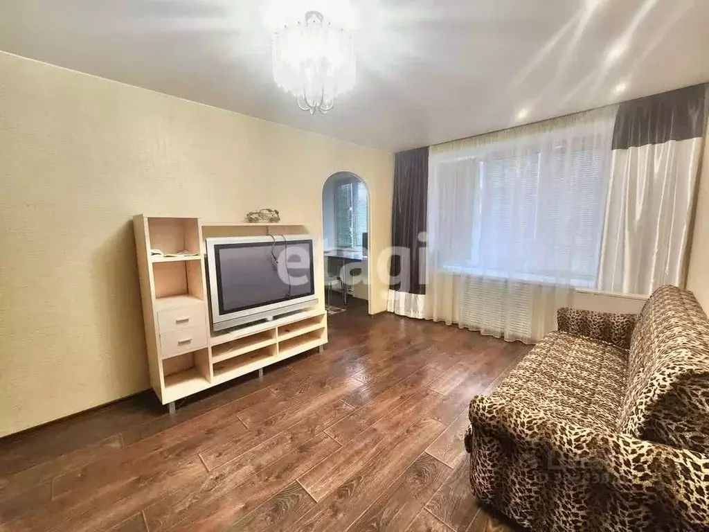2-к кв. Ленинградская область, Кириши ул. Мира, 9 (43.9 м) - Фото 1