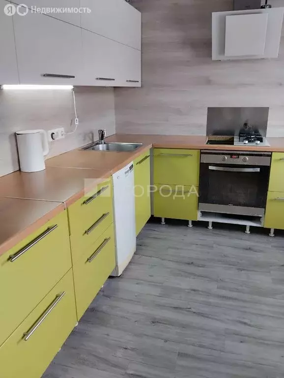 Дом в село Толмачёво, улица Квашнина, 9/8 (139 м) - Фото 1