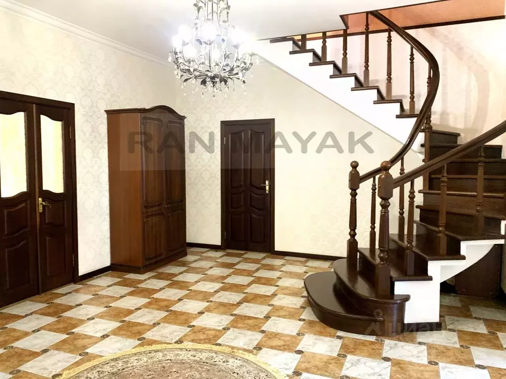 Дом в Адыгея, Майкоп Советская ул., 144А (255 м) - Фото 0