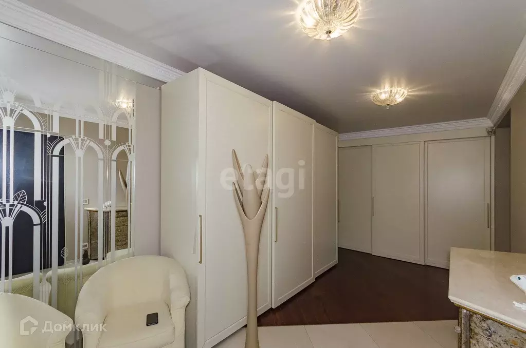 Продаётся 2-к квартира, 133.6 м - Фото 1