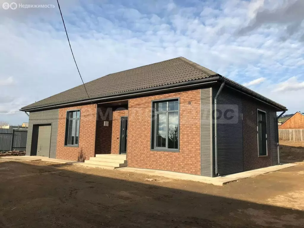 Дом в Тарбагатайский район, сельское поселение Саянтуйское, село ... - Фото 2