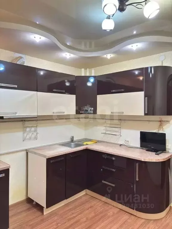 2-к кв. Челябинская область, Пласт Октябрьская ул., 83 (49.4 м) - Фото 1