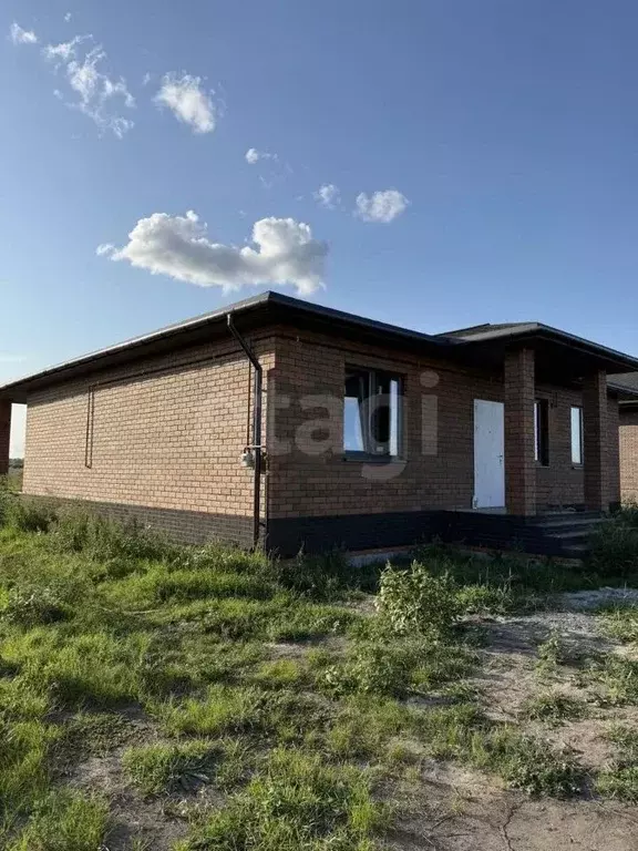 Дом в Курская область, Курский район, Моковский сельсовет, д. Духовец ... - Фото 0