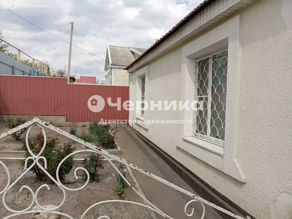 Дом в Новошахтинск, переулок Белышева (73.4 м) - Фото 0