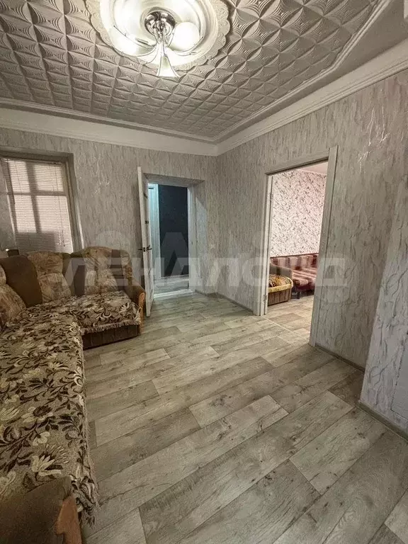 4-к. квартира, 52 м, 1/2 эт. - Фото 1