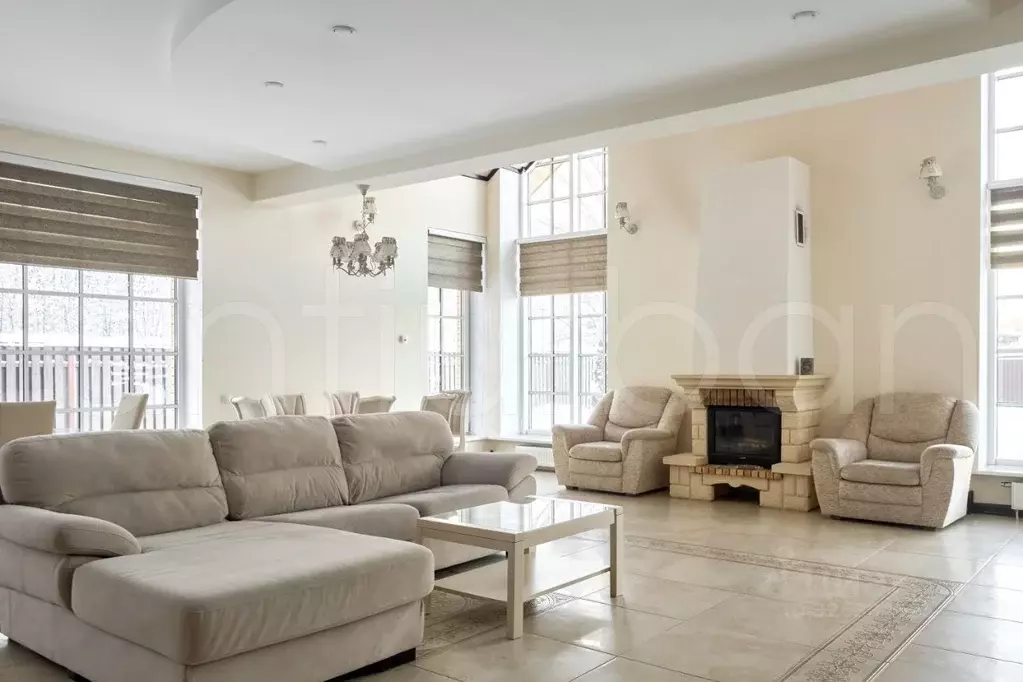 Коттедж в Ленинградская область, Всеволожский район, Кузьмоловское ... - Фото 1