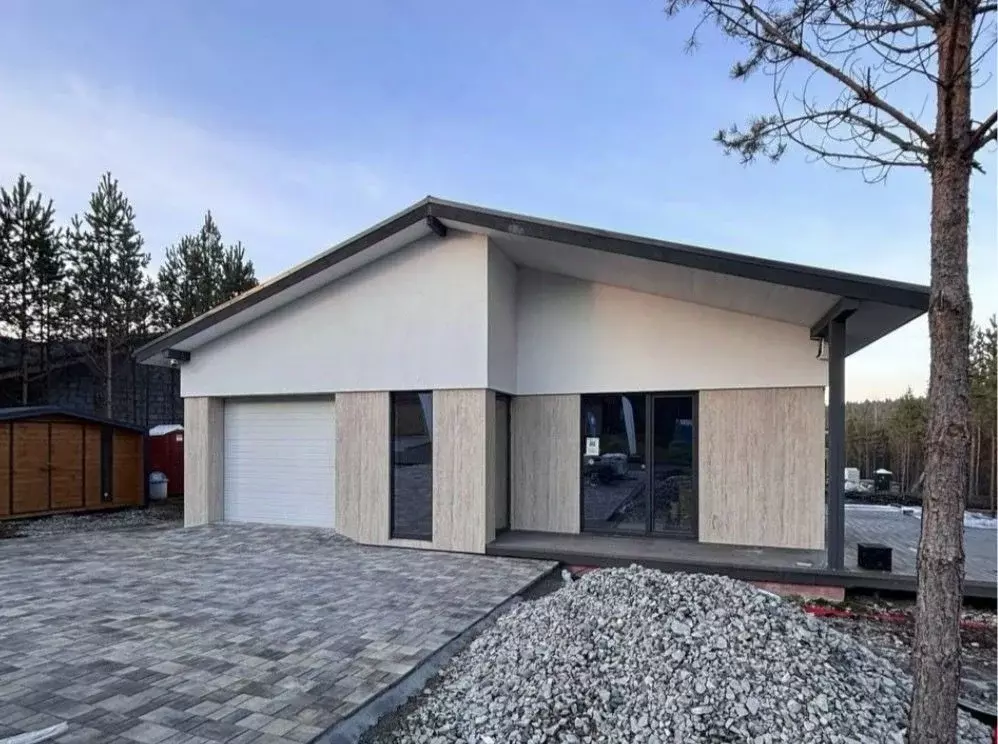 Дом в Свердловская область, Белоярский муниципальный округ, пос. ... - Фото 1