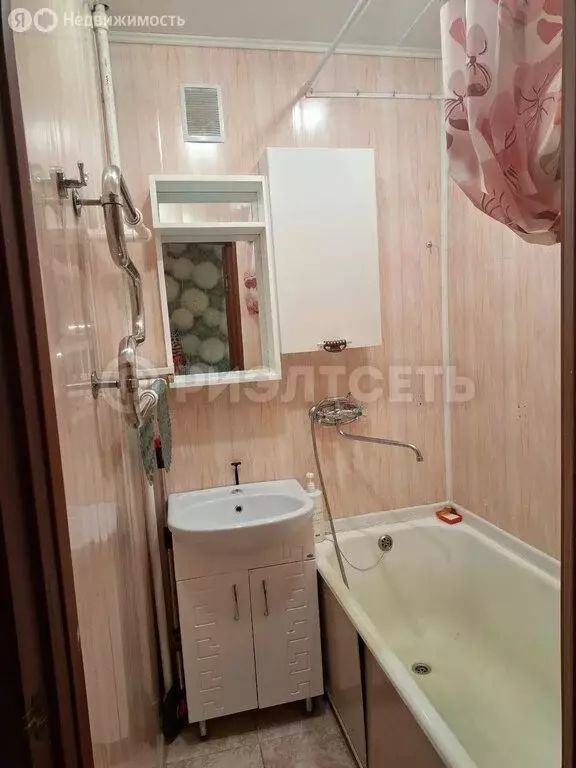 2-комнатная квартира: Мончегорск, проспект Металлургов, 48к1 (44 м) - Фото 1