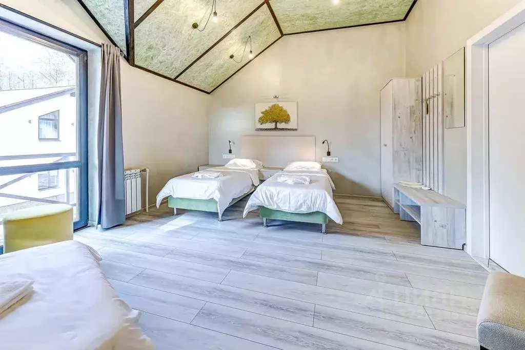 Комната Ленинградская область, Сосновый Бор Устьинская ул., 11/2 - Фото 2