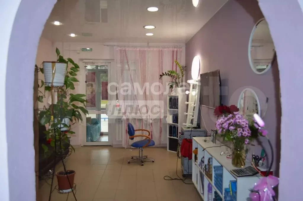 Продам офисное помещение, 66.3 м - Фото 1