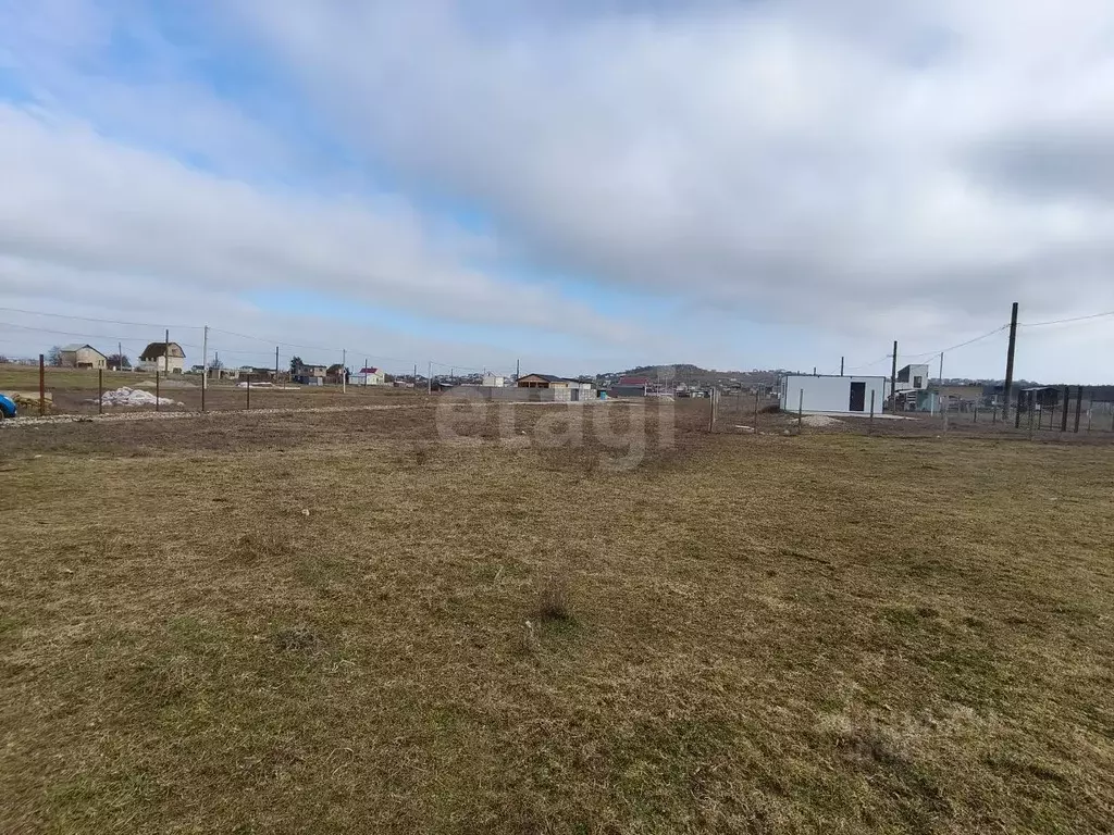 Участок в Крым, Ленинский район, Щелкино городское поселение, ... - Фото 1