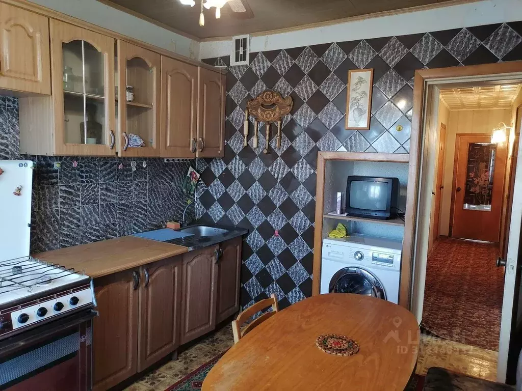 4-к кв. Омская область, Омск ул. 4-я Дачная, 11 (71.0 м) - Фото 0
