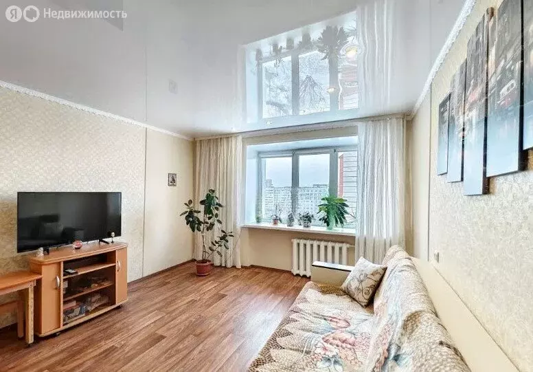 3-комнатная квартира: Тюмень, Заречный проезд, 12 (59.5 м) - Фото 1