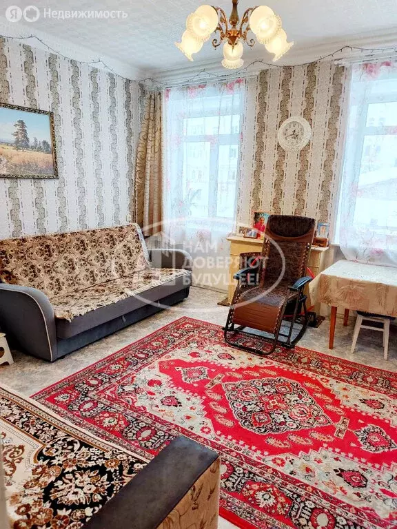 2-комнатная квартира: Лысьва, улица Кирова, 8 (61.7 м) - Фото 2