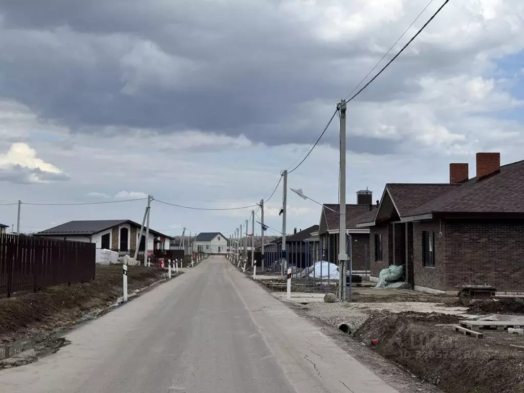 Участок в Калужская область, Калуга Московский кп,  (6.0 сот.) - Фото 1