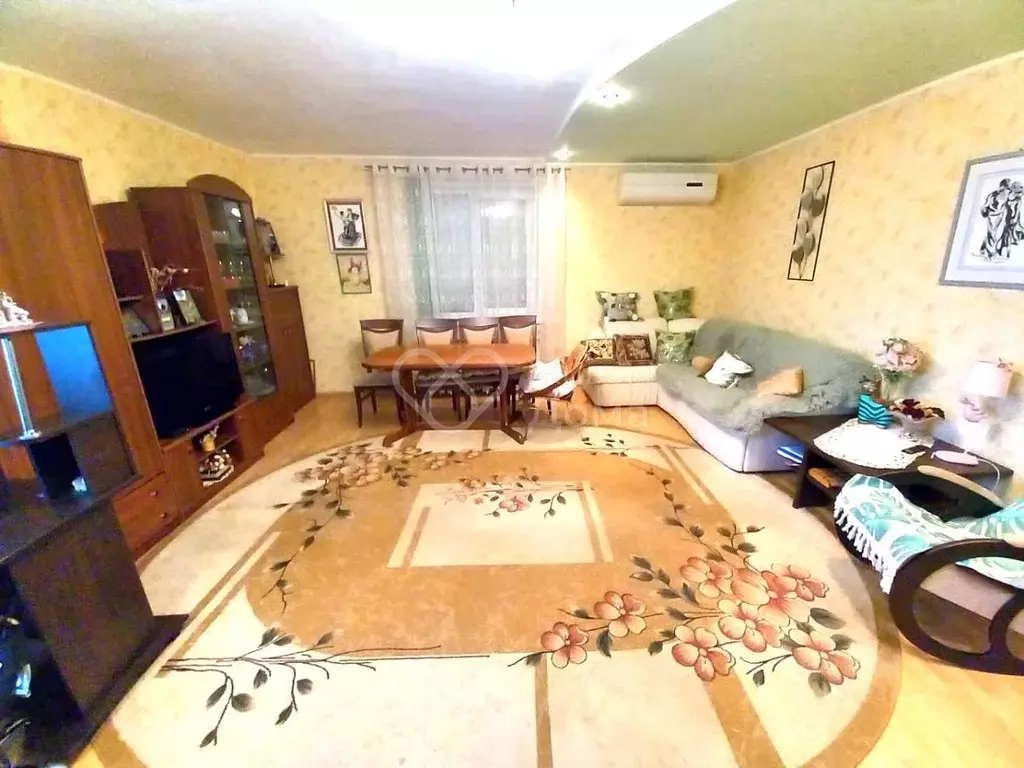 Дом в Волгоградская область, Волжский пос. Металлург-2, ул. Береговая ... - Фото 1