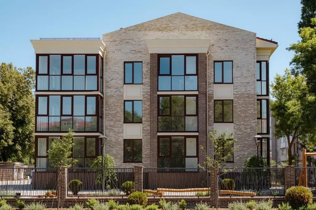 1-к кв. Воронежская область, Борисоглебск Сенная ул., 76 (43.3 м) - Фото 1