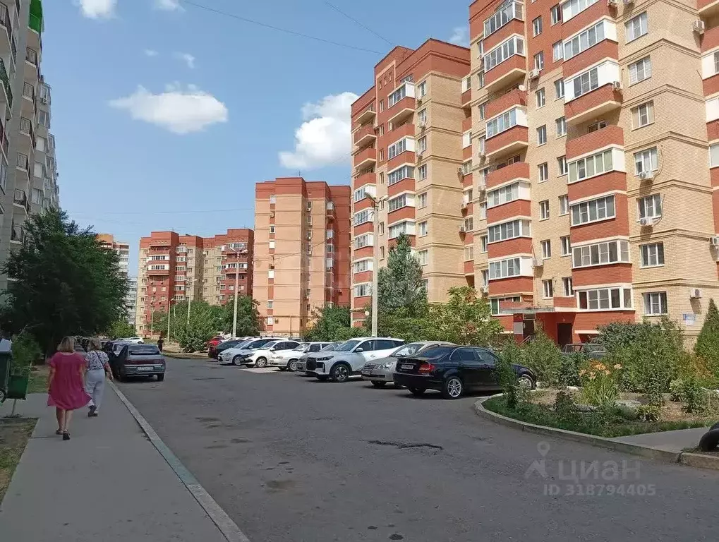 1-к кв. Астраханская область, Астрахань ул. Бабаевского, 1к1 (33.8 м) - Фото 0