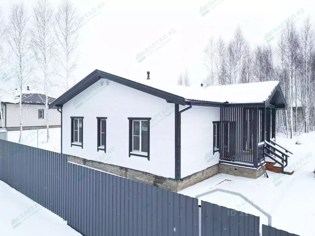 Дом в Калужская область, Боровский муниципальный округ, Совьяки с/пос, ... - Фото 2