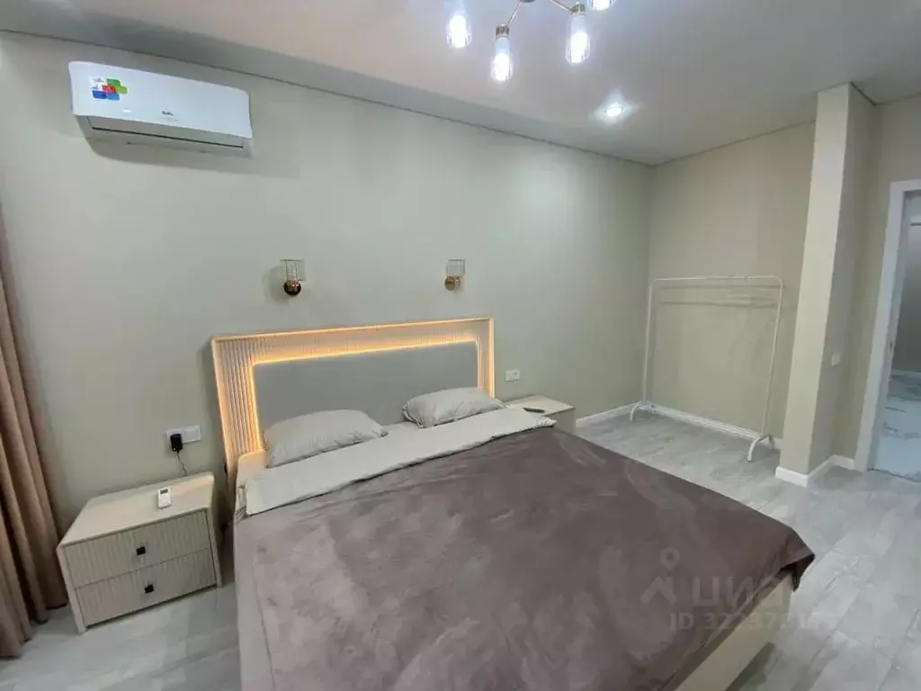 2-к кв. Ставропольский край, Пятигорск ул. Бунимовича, 1 (90.0 м) - Фото 1