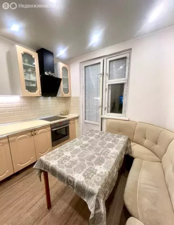 2-комнатная квартира: Мурманск, улица Старостина, 83 (58.3 м) - Фото 2