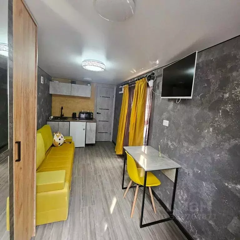 Дом в Краснодарский край, Сочи Красная Поляна пгт, ул. Защитников ... - Фото 1