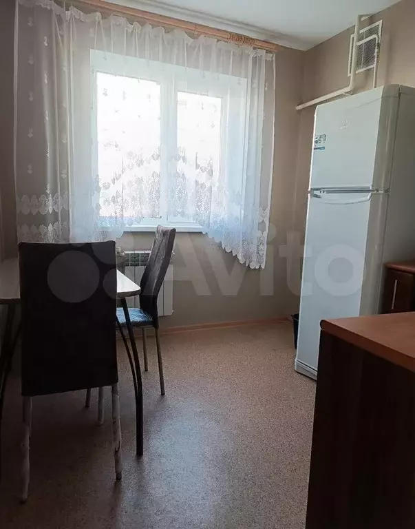 1-к. квартира, 28 м, 1/3 эт. - Фото 0