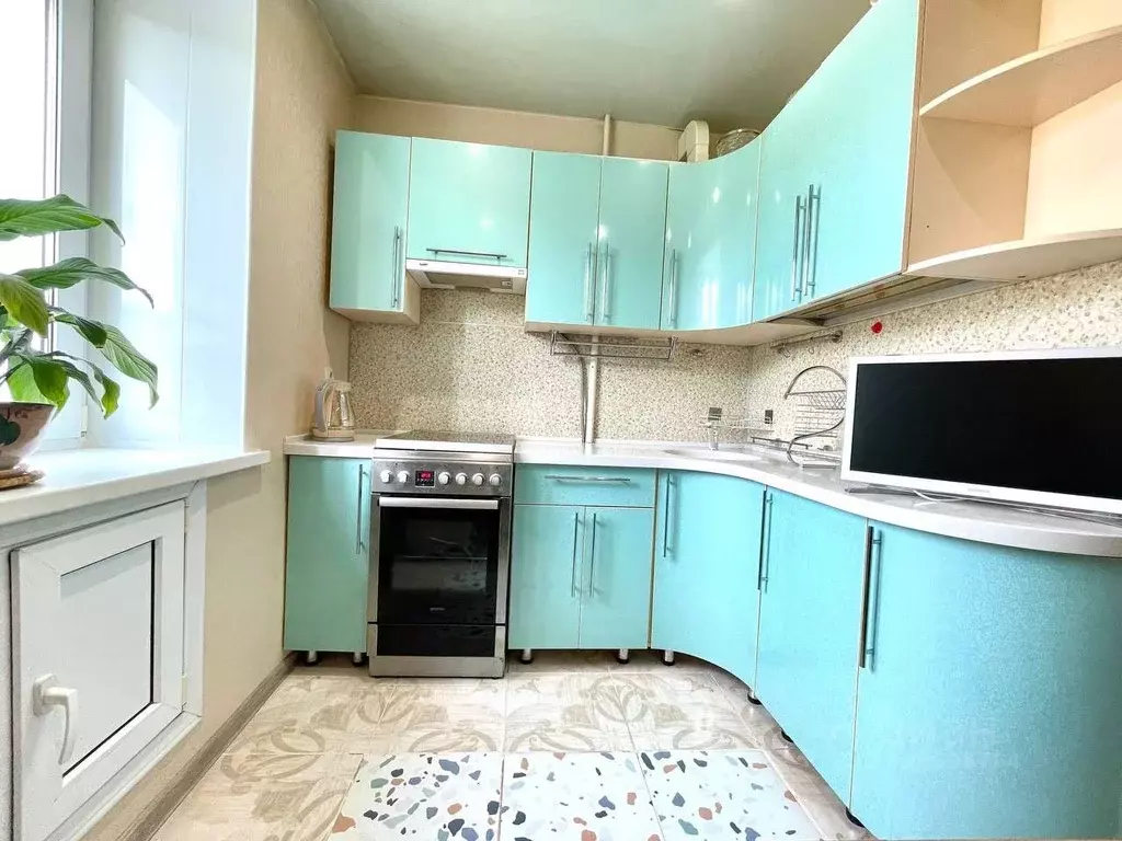 3-к кв. Кировская область, Киров ул. Воровского, 121 (59.9 м) - Фото 0