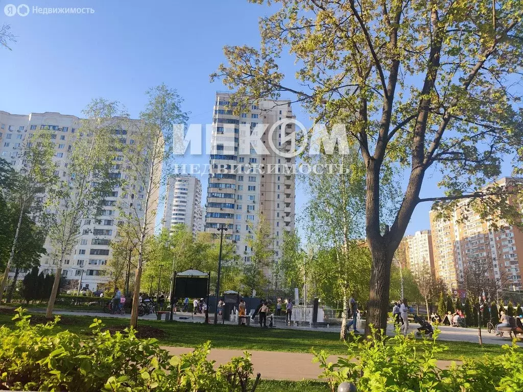 3-комнатная квартира: Москва, Симферопольский бульвар, 24к2 (81 м) - Фото 1